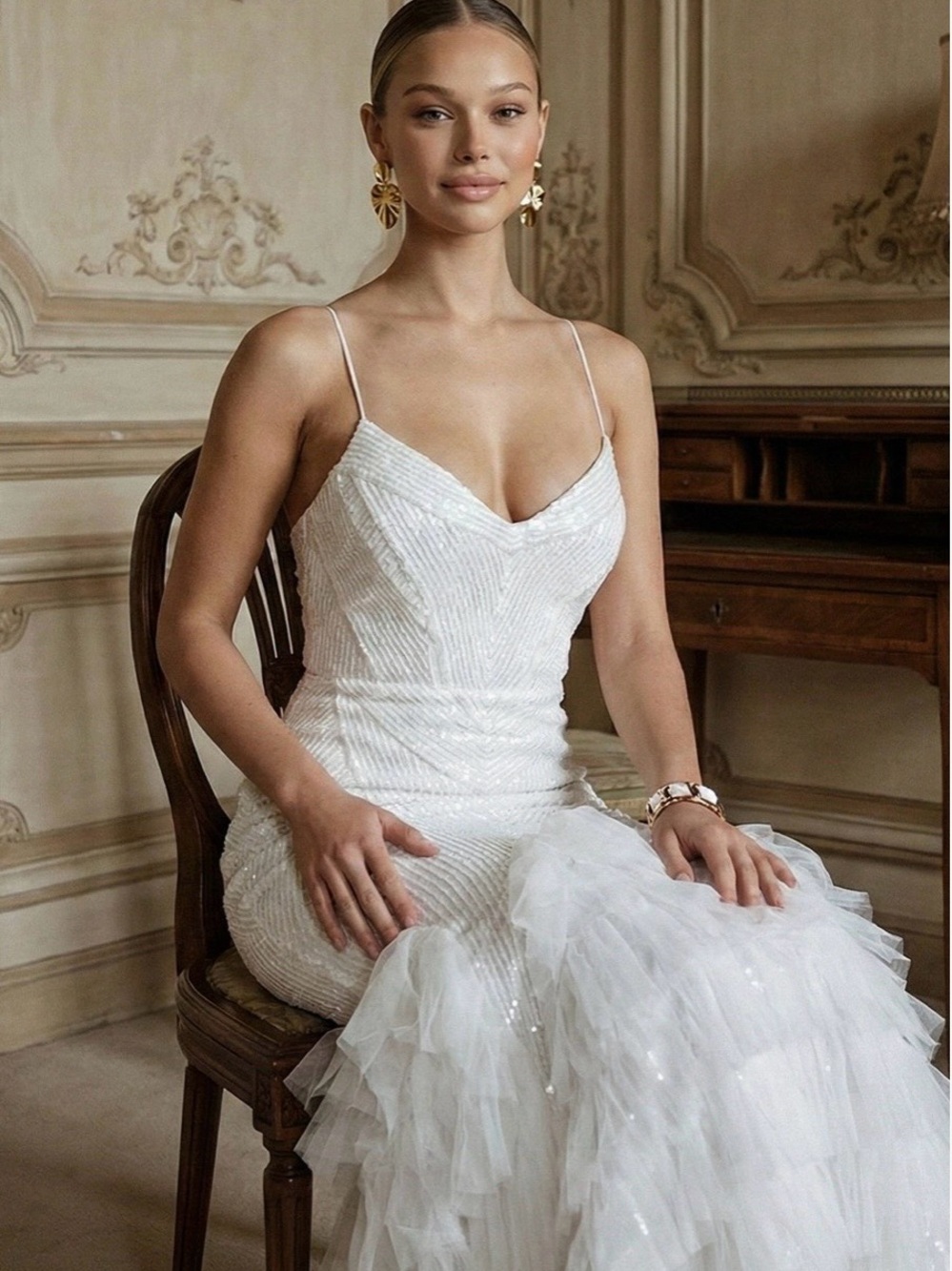 Elegant White Patterned Sequin Layered Ruffle Mesh Dress